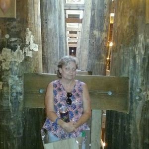 Meet your Posher, Melinda